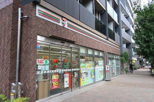 セブンイレブン北新宿1丁目店120m