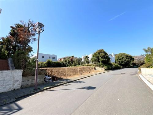 現地含む前面道路（2026年4月撮影）