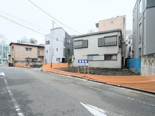 前面道路（撮影 2026.06）