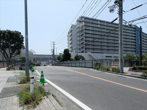 前面道路（撮影 2026.07）