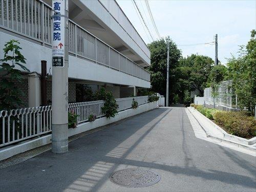 前面道路（撮影 2026.07）