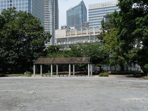 御成門学園御成門小学校 600m