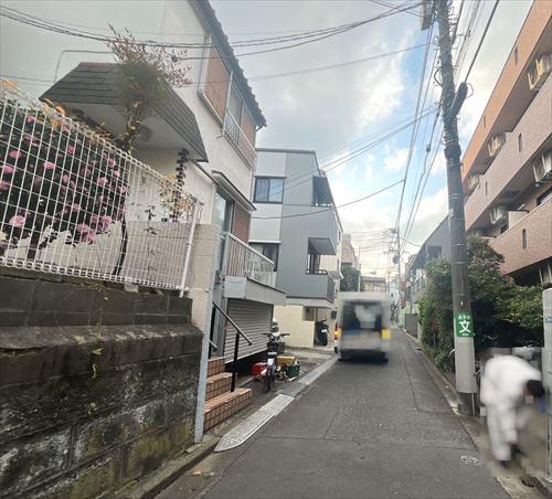 前面道路　2025年12月撮影