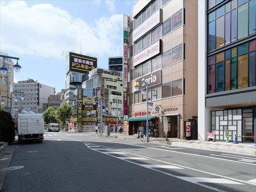 まいばすけっと西川口駅西口店 680m