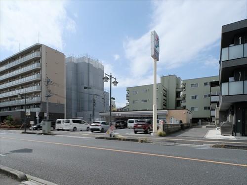 セブンイレブン川口西川口2丁目店240m