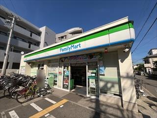 ファミリーマート堺鳳東町店まで140m