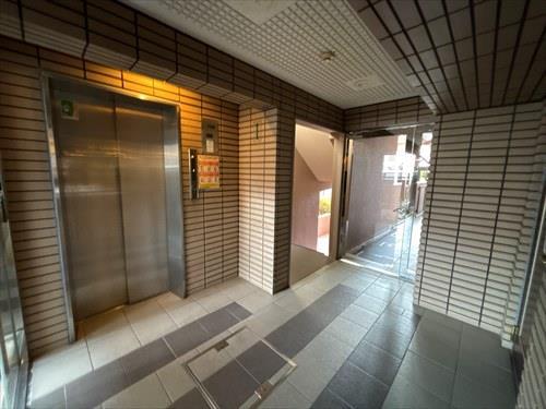 エレベーターホール