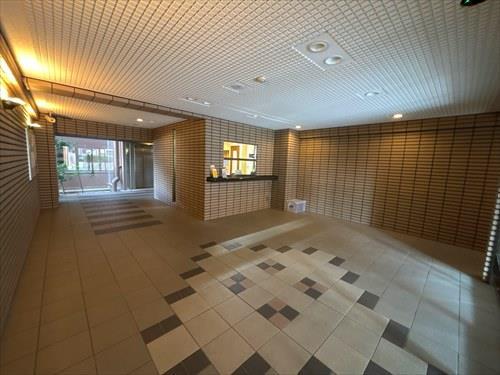ロビー1