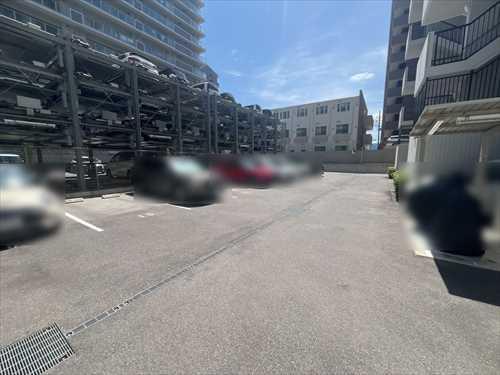 駐車場（2026年5月撮影）