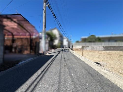 前面道路　南西側から撮影