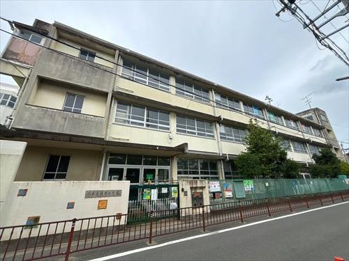 堺市立浜寺小学校まで約100ｍ