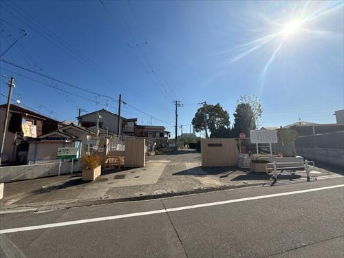 高石市立取石中学校まで約1800ｍ