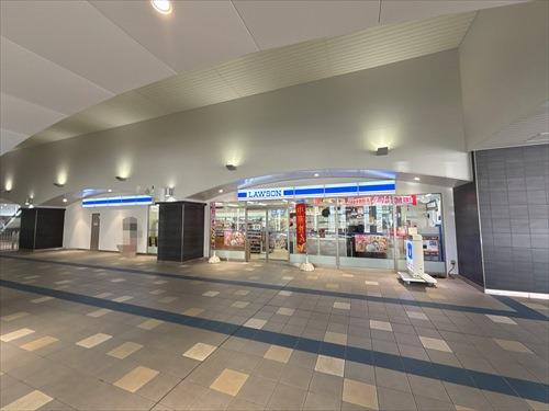 ローソン南海高石駅店まで約570ｍ