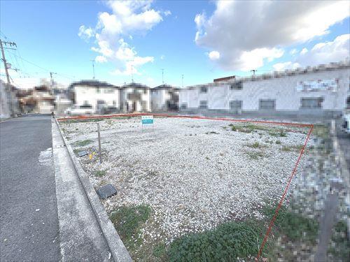 南西側から撮影