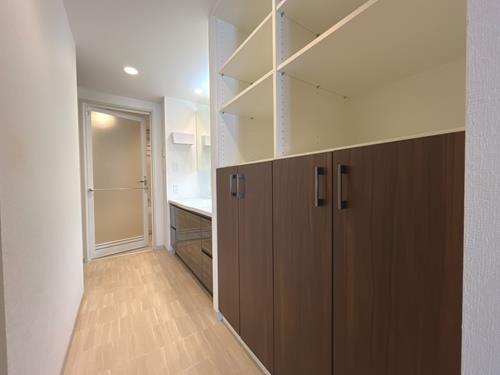 洗面所（2025年10月撮影）