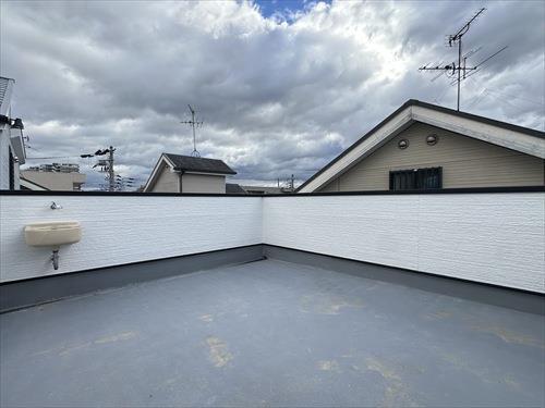 ルーフバルコニー