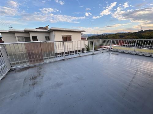 ルーフバルコニー