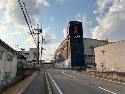 アクロスモール泉北まで420ｍ・徒歩6分