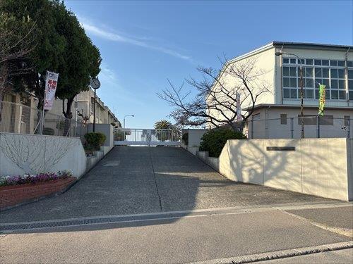 堺市立晴美中学校（約2080m）