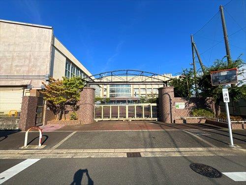 堺市立浜寺南中学校まで約870ｍ