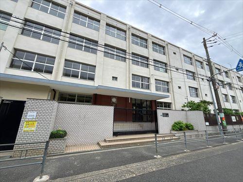 大阪市立加美北小学校まで約1070ｍ