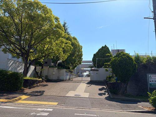 大阪狭山市立南中学校