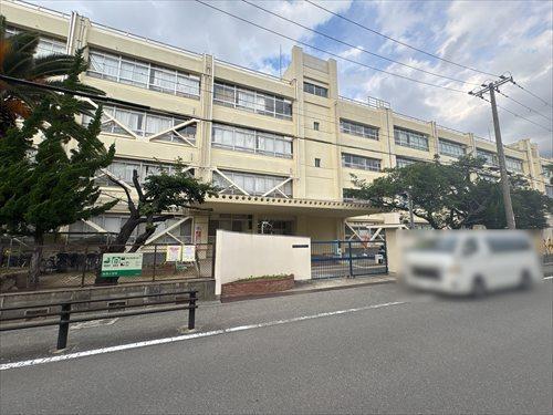 高石市立加茂小学校まで770m