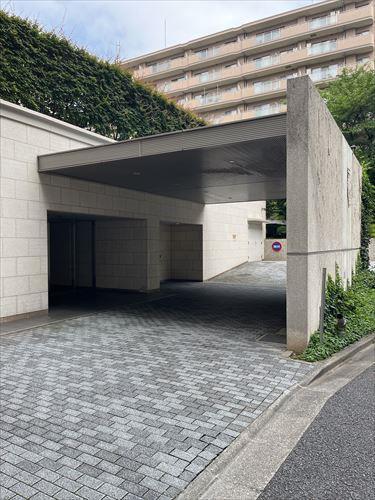 建物外観　2025.7撮影