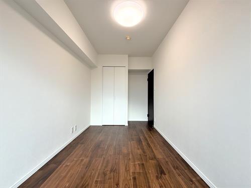 洋室約5.9帖(2025年10月)