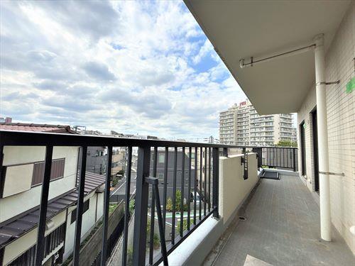 バルコニー(2025年9月)