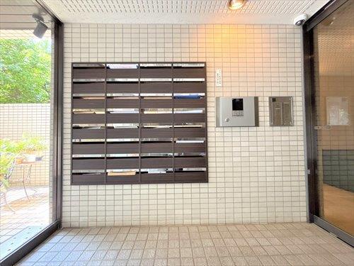 ポスト(2025年8月)