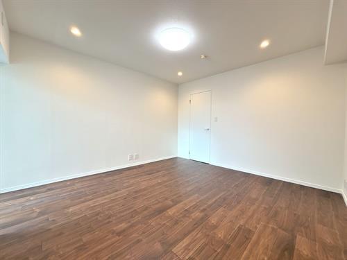 洋室約8.8帖(2025年10月)