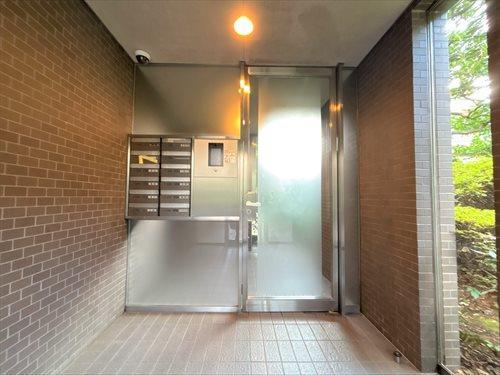 エントランス(2025年9月撮影)