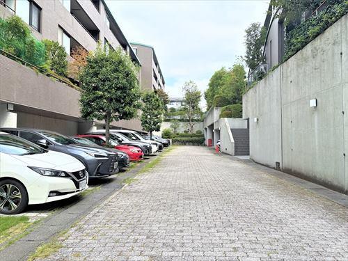 駐車場(2025年9月撮影)