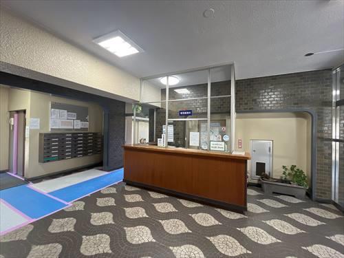 エントランスホール