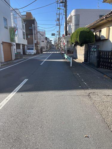 前面道路　2025.12撮影