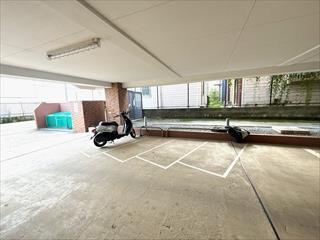 バイク置場