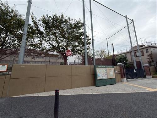 世田谷区立若林小学校850m