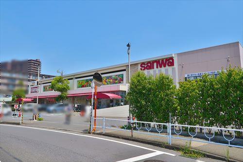 sanwa上鶴間店まで700m