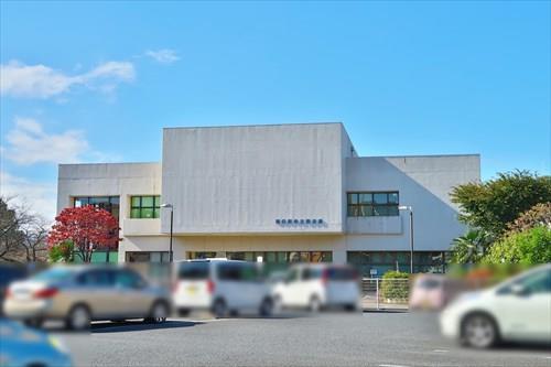 相模原市立図書館まで930m