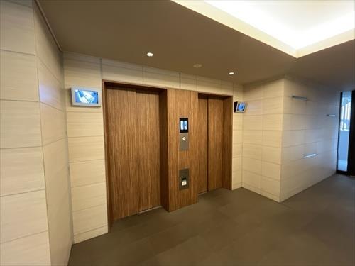 エレベーターホール