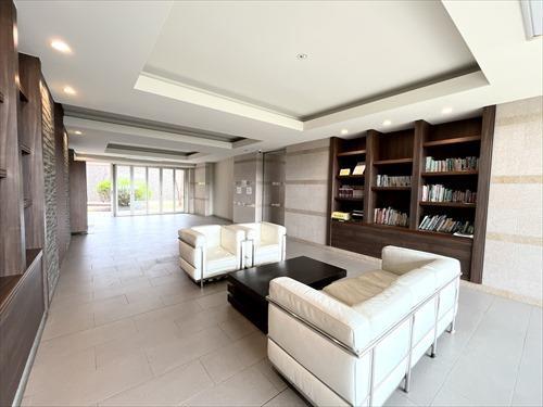 エントランスロビー