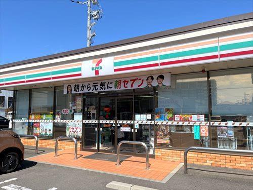 セブンイレブン厚木岡田1丁目店 470m