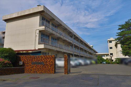 相模原市立鶴の台小学校まで830ｍ