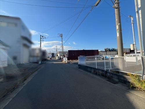 前面道路を含む現地写真