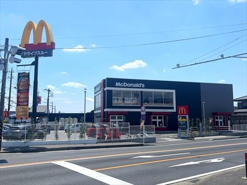 マクドナルド厚木飯山店まで1540m