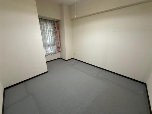 サービスルーム