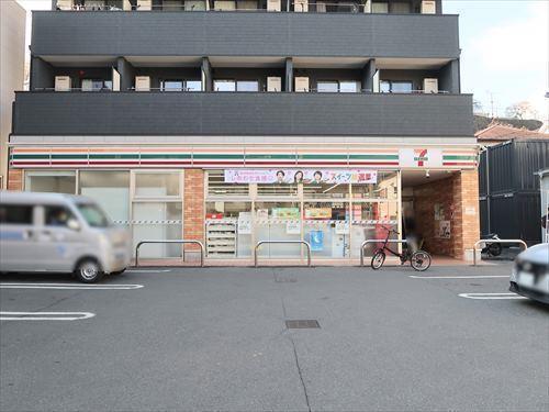 セブンイレブン横浜大和町店まで610m