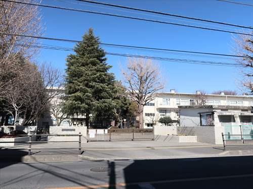 相模原市立谷口台小学校まで320m 相模原市立谷口台小学校まで320m