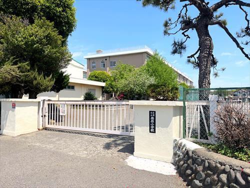 座間市立栗原小学校まで1440m